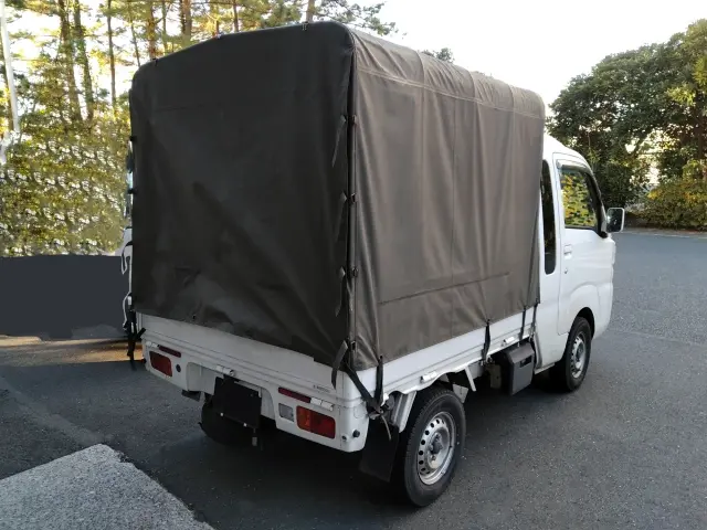 不用品回収に使用する軽トラック
